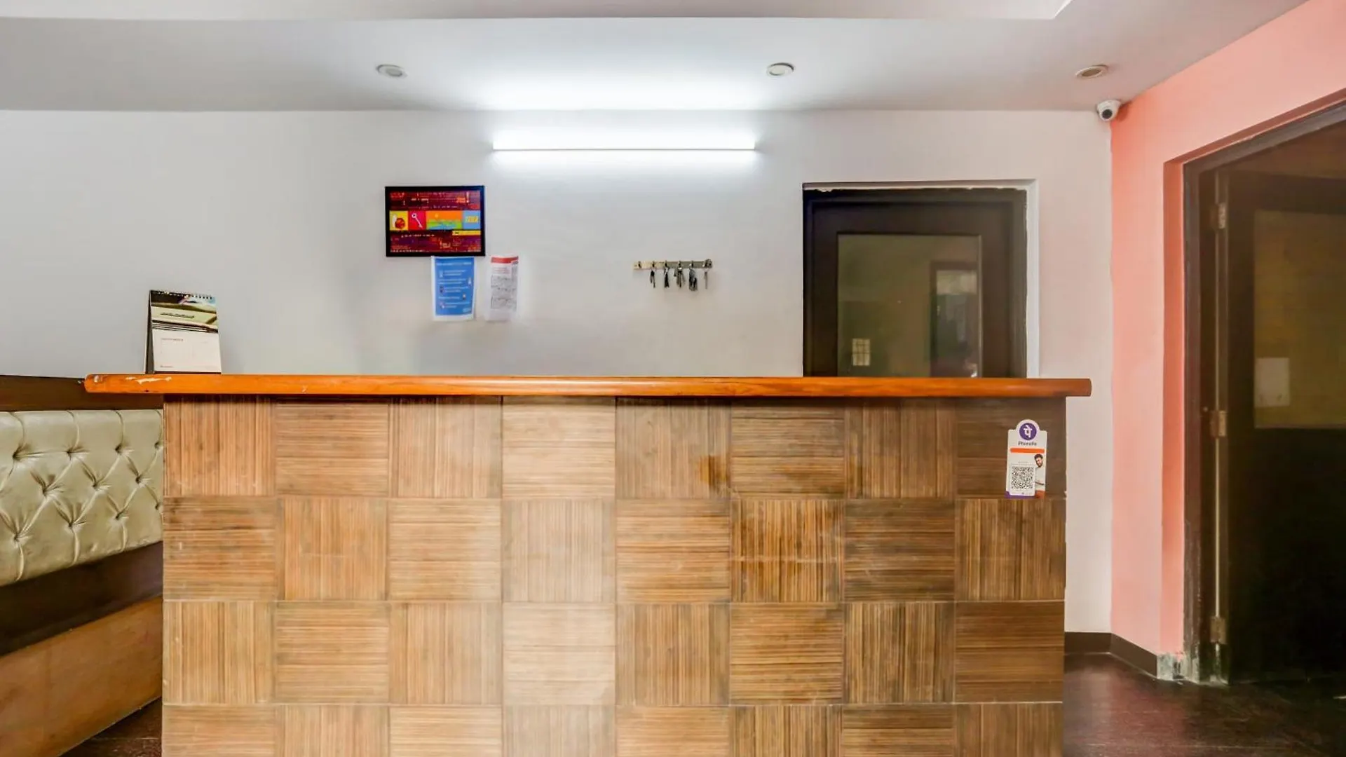 Hotel O Ashish Residency Gurgaon 3*,
